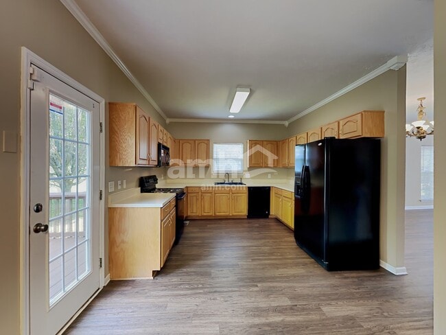 Photo - 308 Catspaw Ct