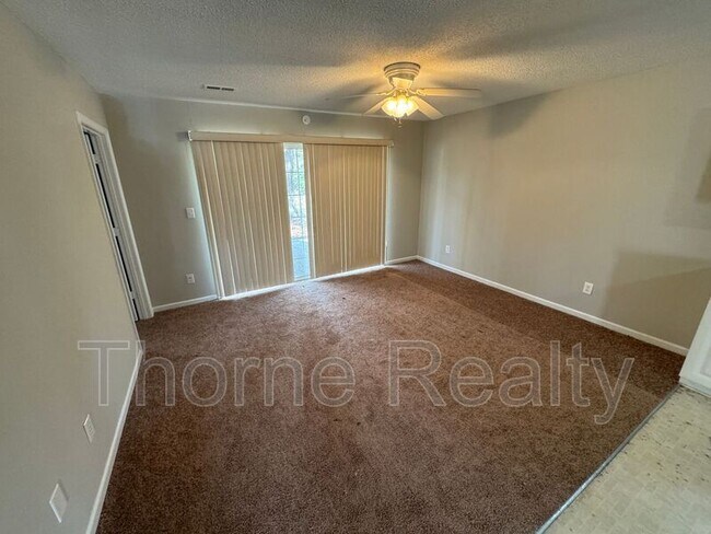 Photo - 1603 Longview Ave Unit # APT B