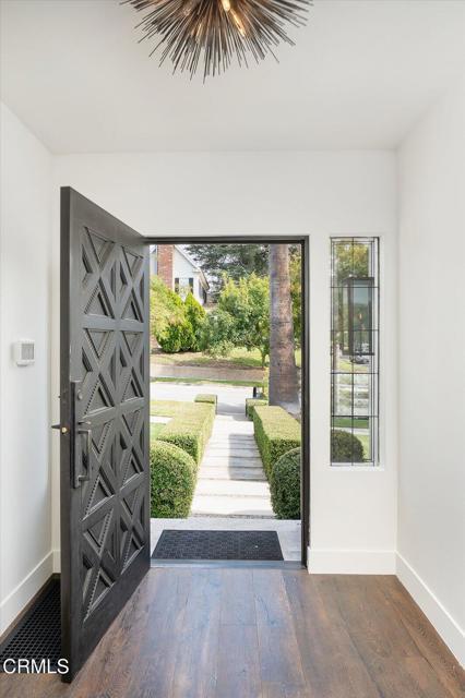 Photo - 1329 Campbell St