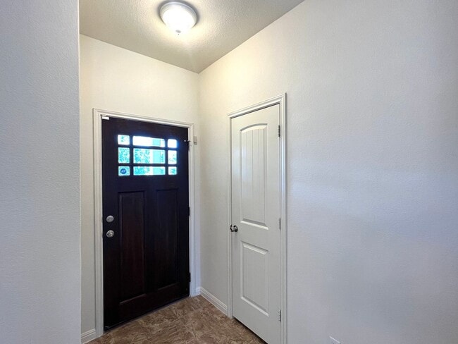 Photo - Two Stories, Detached, 3 Bedrooms and 2.5 Bathroom Home for Rent in Cedar Park Towncenter, Cedar ...
