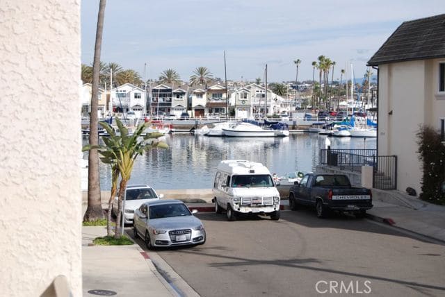 Building Photo - 223 20th St