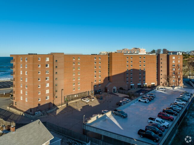 Photo - Ocean Place Apartments