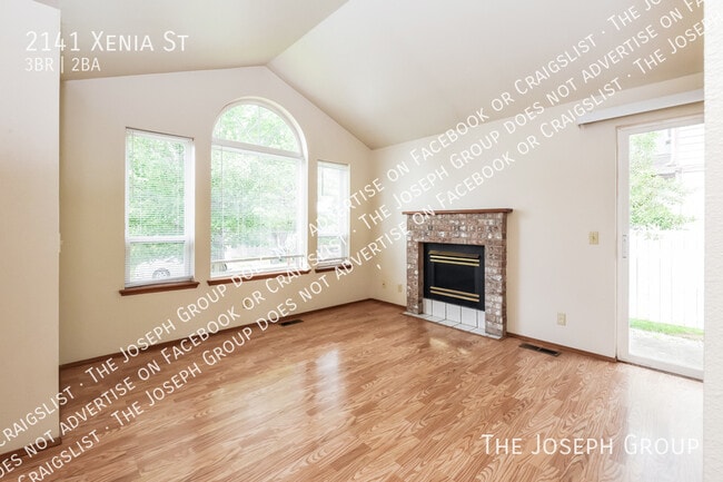 Photo - 2141 Xenia St
