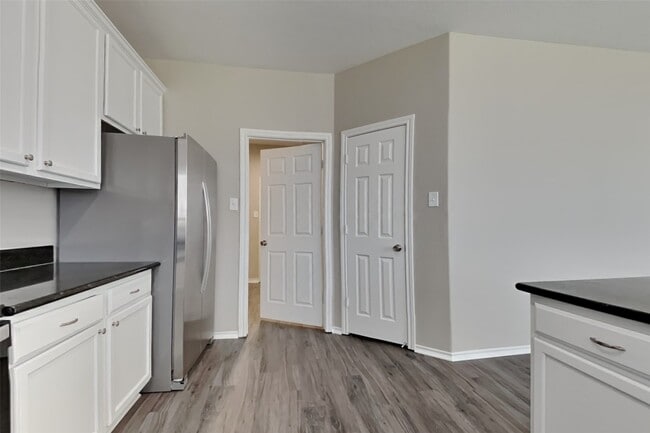 Photo - 31607 Cape May Ct