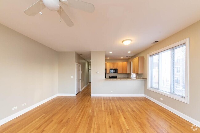 Building Photo - 2 bedroom in Chicago IL 60647 Unit 2 Rental