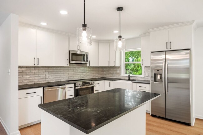 Photo - 6-bedroom, 3-bath home in North Raleigh