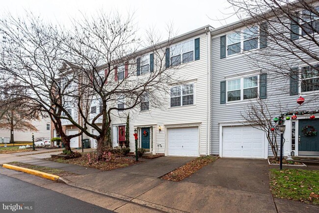 Photo - 18775 Trident Sq Townhome