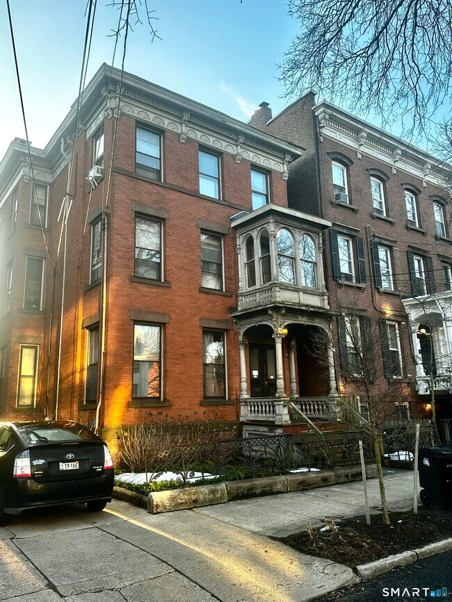 Photo - 95 Olive St Unit 2