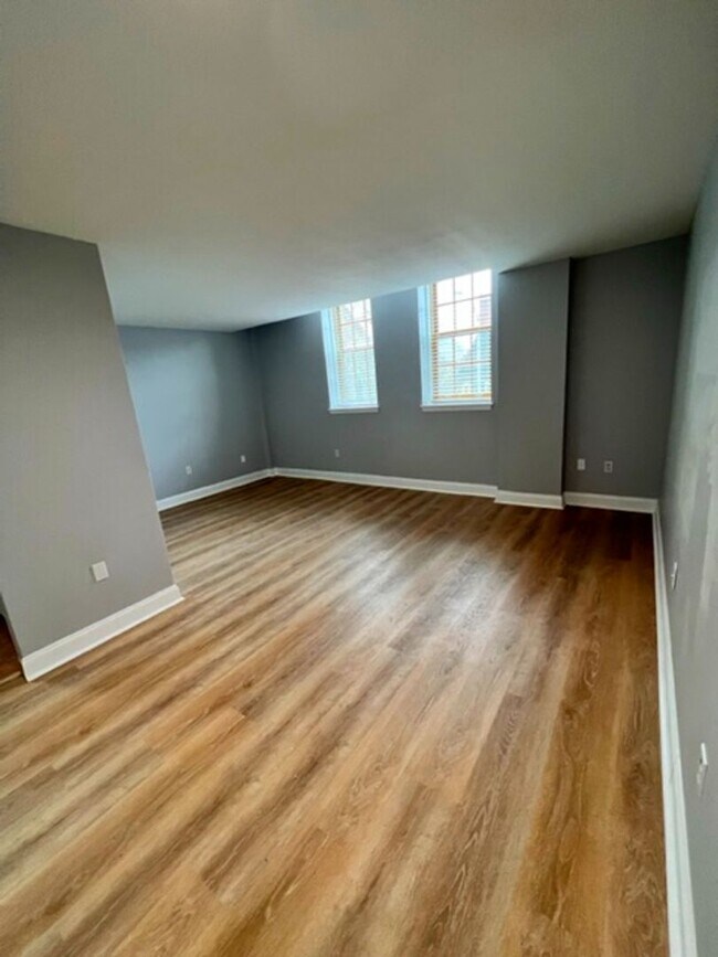 Photo - Spring Garden Apartments