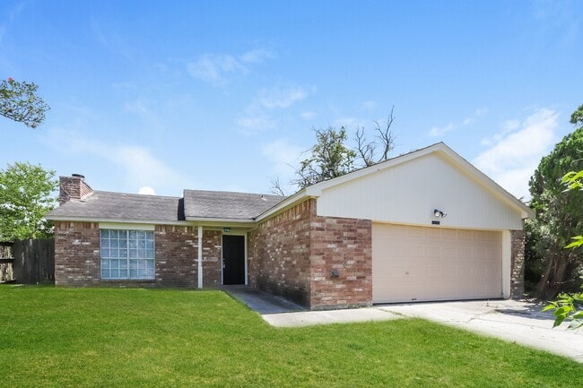 13361 Lake Breeze Ln