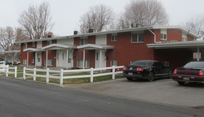 Casa municipal de Juniper - 212 Juniper St N