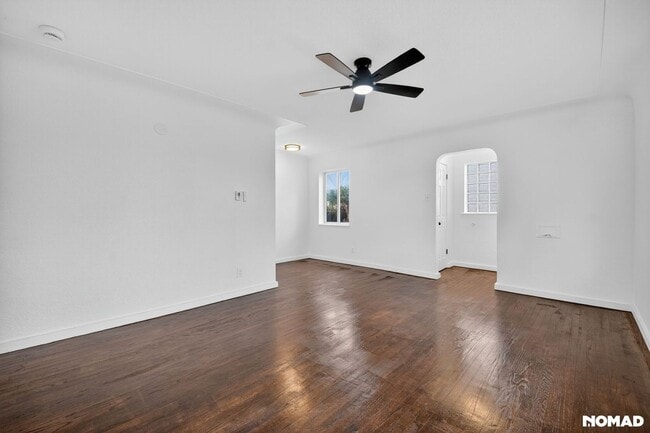 Photo - 1460 Elmira St