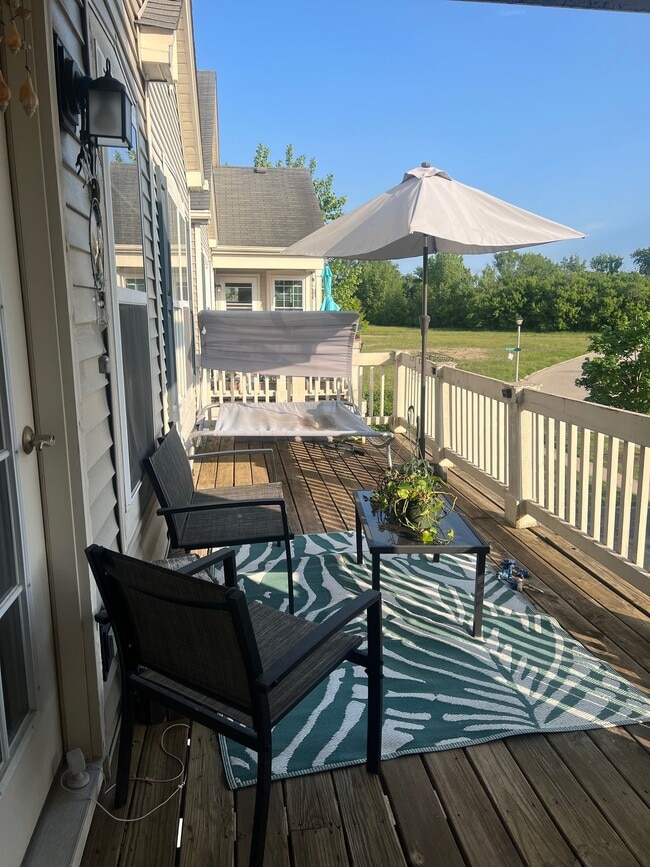 659 Arbor Cir