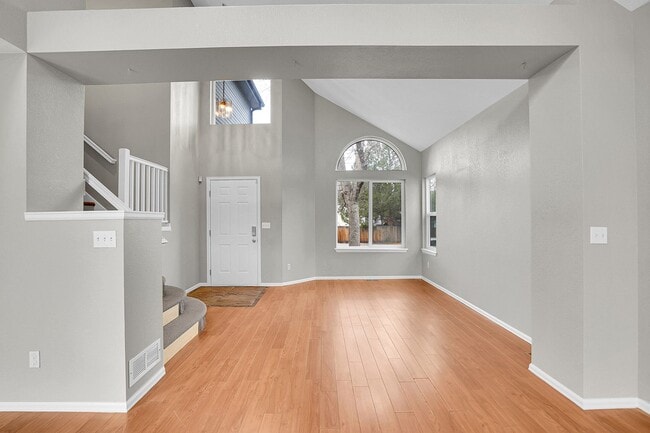 Photo - 5 bedroom, 3 1/2 bath home with attached 2 car garage