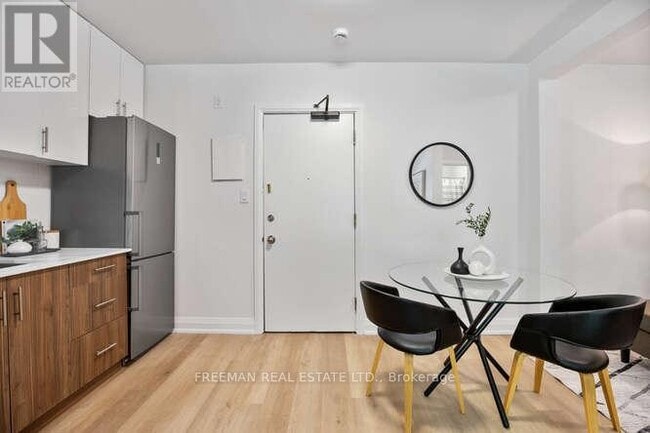 Photo - 134 Carlton St. Unité 2