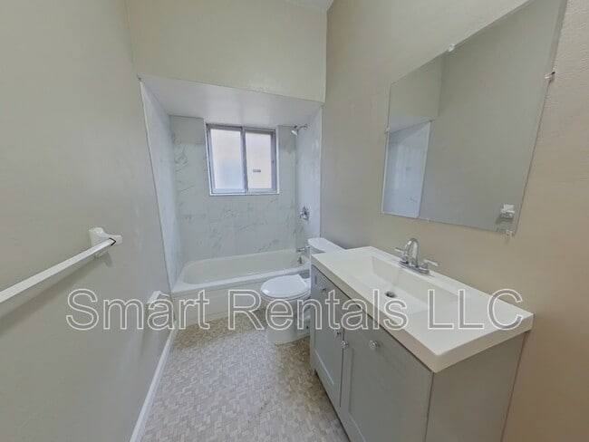 Photo - 4300 Fairview Ave