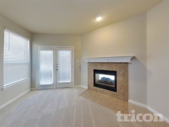 Photo - 9425 Harrell Dr