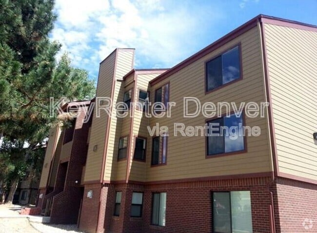 Building Photo - 8760 Corona St Unit 302 Rental