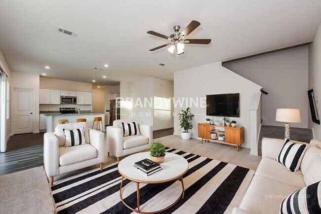 Photo - 8301 Sniptoe Dr