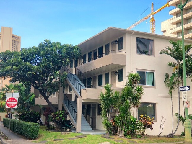 264 Kaiulani Ave-Unit 1