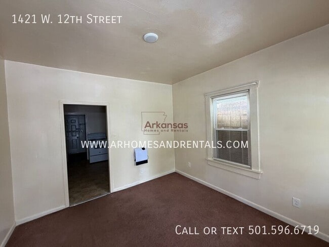 Photo - 1421 W 12th St