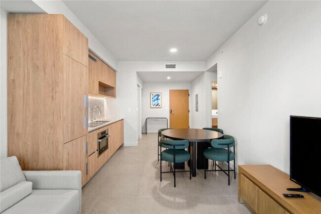 Photo - 601 N Miami Ave Unit SI ID1520397P