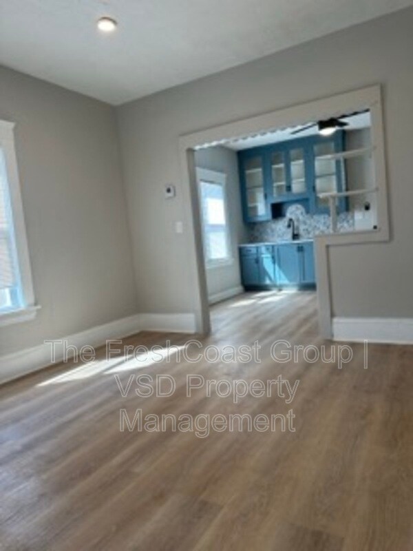 Photo - 789 Wayside Rd Unit 1