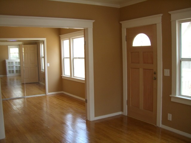 Living Room - 1345 Portia St Apartment Unit 1345