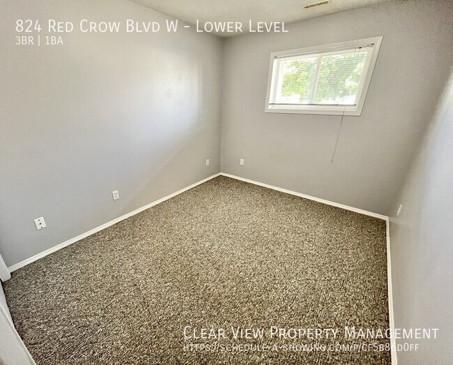 Photo - ?? 3 Bedroom Lower Suite with Utilities included in West Lethbridge! Unit Lower Level