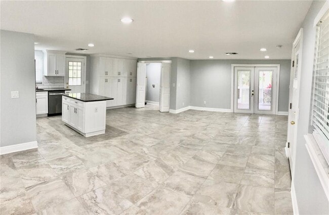 Photo - 11001 Riverview Dr