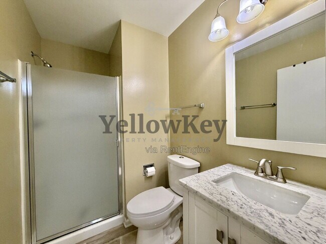 Photo - 613 Greystone Ln