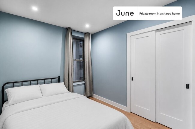 Building Photo - Room in Shared 4 bed/2 bath home in West Harlem