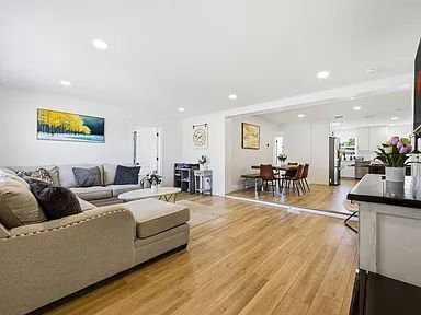 Photo - Fully Furnished South Tampa Retreat | Flexible Lease Terms