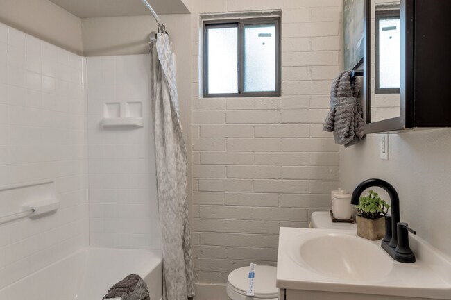 Photo - 301 W Ray Rd Unit 301-3