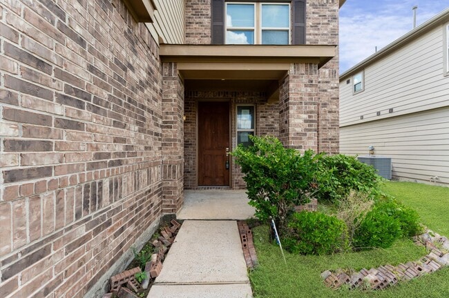 Photo - 12055 Main Oak St