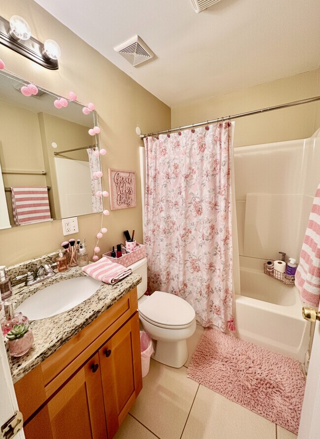 Photo - 328 Saint Paul St