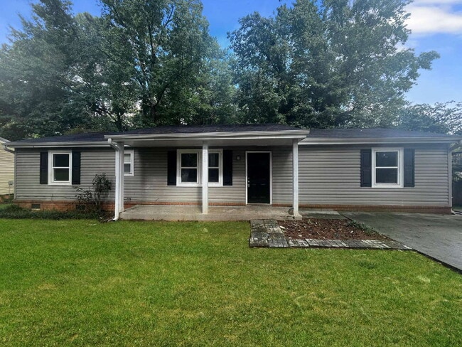 Building Photo - 4275 Ridgetop Dr Rental