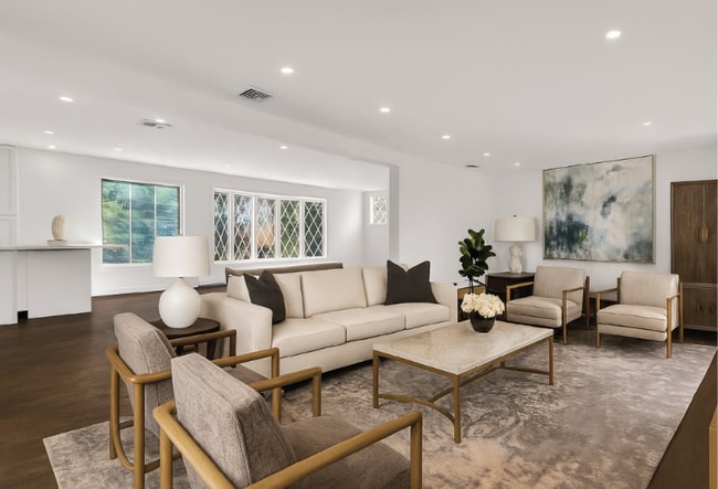 Photo - 71 Tiffany Dr