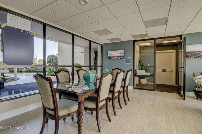 Photo - 322 Causeway Dr Unit Ste 207
