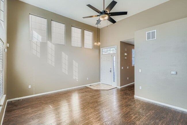 Photo - Spacious 3-Bedroom Townhome in Prime Denve...