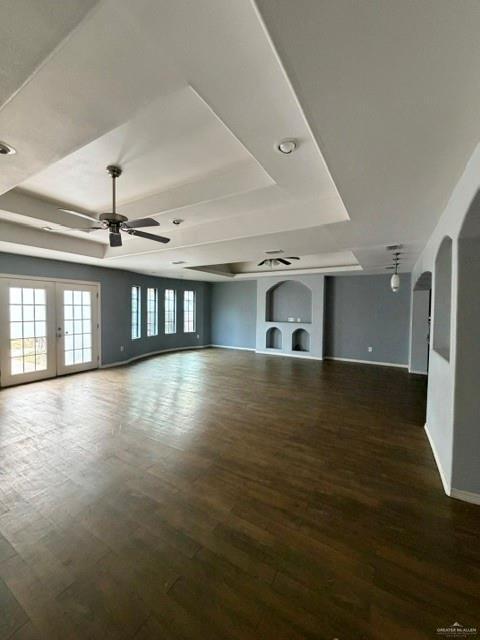 207 E Fudge Dr