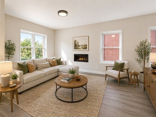 Photo - 4266 Washington St