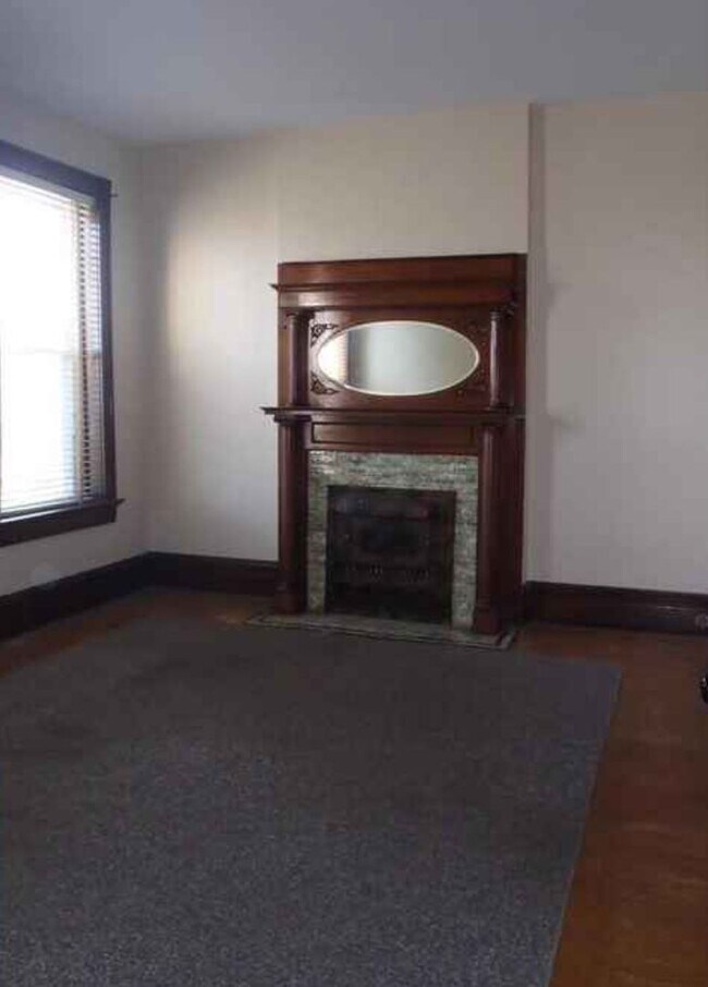 Photo - 3622 Liermann Ave Unit 2nd Floor