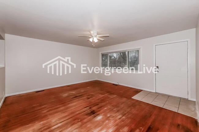 Photo - 7301 Austin Dr