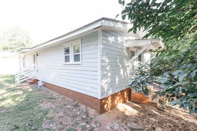 Photo - Updated 3BR/2BA Home – $500 OFF 1st Month!