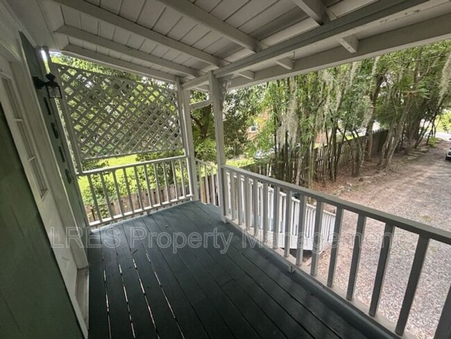 Photo - 1618 E Livingston St