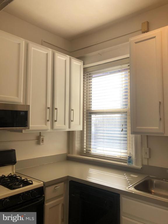 Photo - 1833 S St NW Unit 25