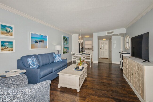 190 Turtle Lake Ct Unit 311