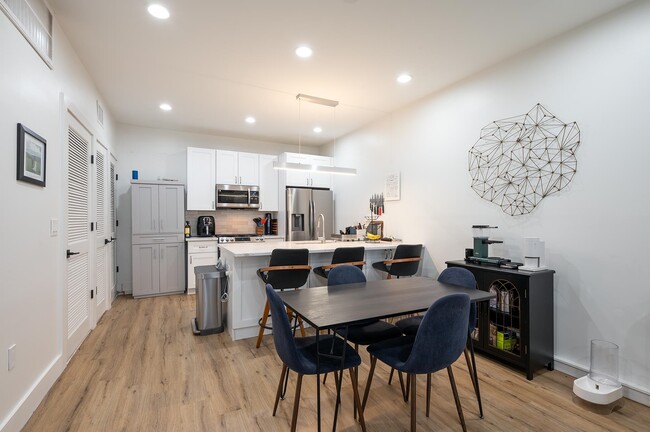 Photo - 72 Nelson Ave