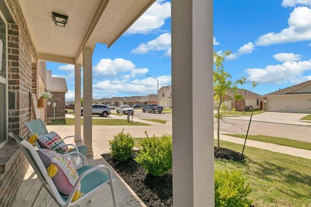 448 Blue Crow Ln